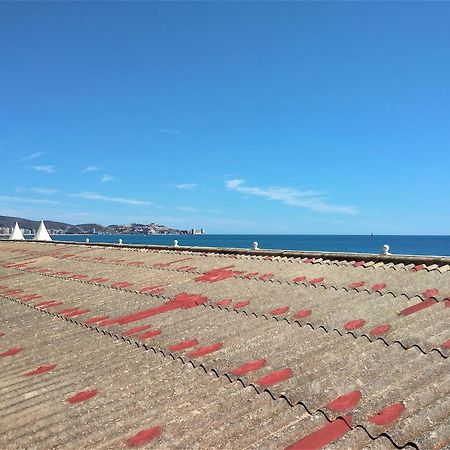 Vacansis Habitaciones De Hostal A Primera Linea De Playa En קויירה מראה חיצוני תמונה