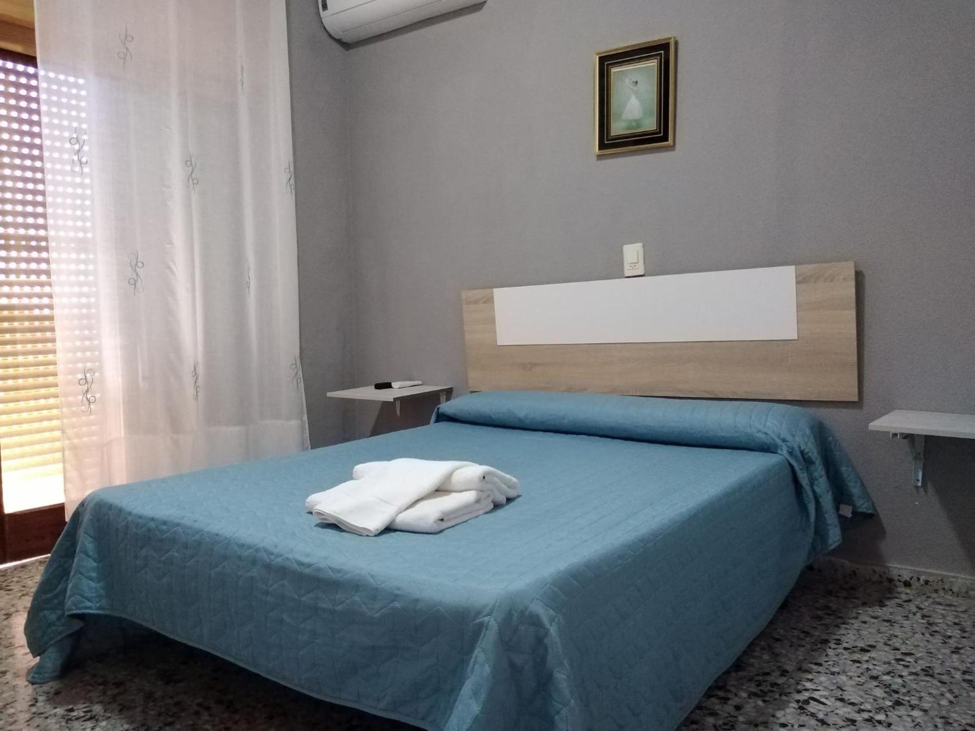 Vacansis Habitaciones De Hostal A Primera Linea De Playa En קויירה מראה חיצוני תמונה